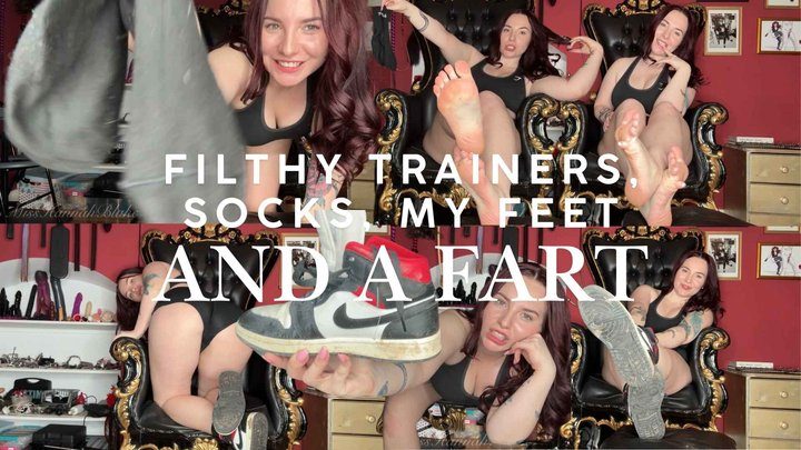 Misshannahblake - Filthy trainers Socks My feet, And a fart