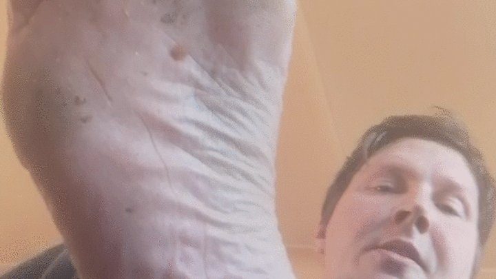 Hendriks Feet - I'm your master look at my dirty feet