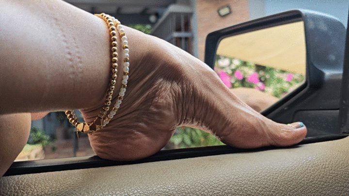 Foot Fetish Paradise - Highly Arched Feet Extasis by Milah