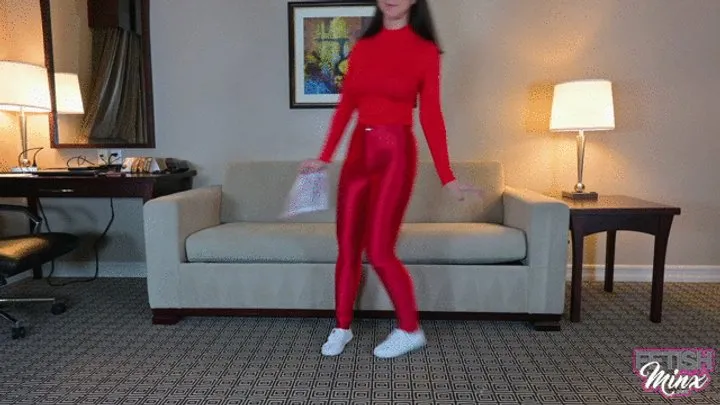 Minx Grrl's Fetish Corner - Sarah Gregory's Straitjacket Struggle (MP4 Format)