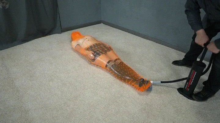 Vacuum Dreams - Attack of the caterpillar part 4