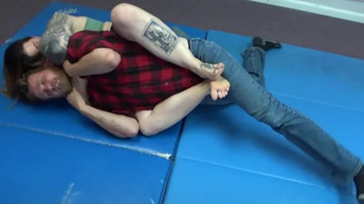Grappling Girls In Action - GGManOnTheStreet9