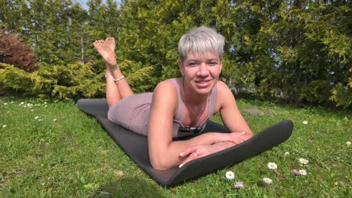 Polish Mistress Clips - Ruslana Is In Garden And She Encourages You To Worship Her Natural Dirty Feet - Part 2