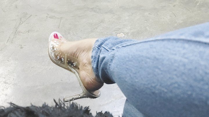 Foot Fetish Paradise - Highly arched feet and sexy heels by Stephanie