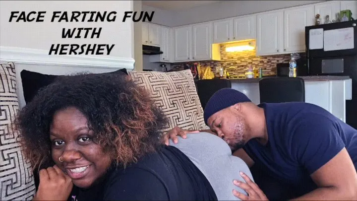Experttoesucker92 - Hersheyfarts Gassy Couch Treatment