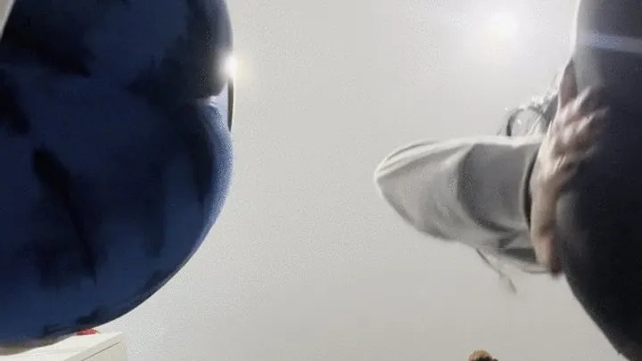 Prettyprincess - two huge asses farting in your mouth