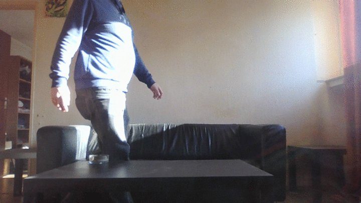 Hendriks Feet - You have to lick my dirty feet clean !