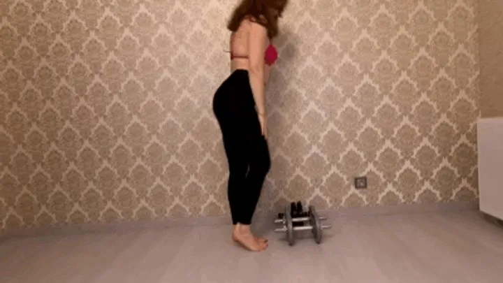 Mia Money - Messy Huge Load at the GYM!