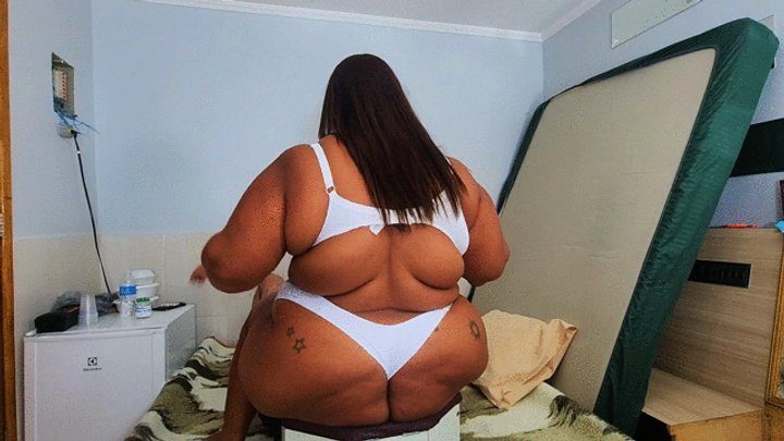 Evil Brazilian Girls - BBW Face sitting, part 3, by Isadora Onell and Slave, (cam by Manu) FULL HD