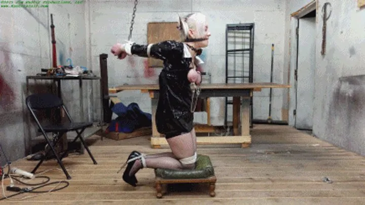 Hunters Lair Bondage - Using his horny slut as his personal bondage sex toy (WMV HD 8000kbps)