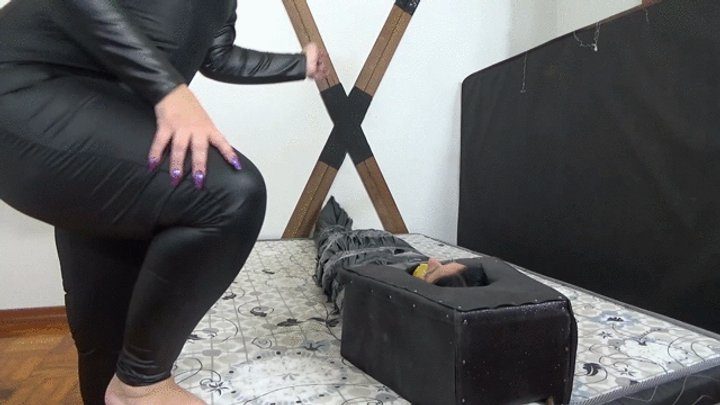 Ms Fetish Studio - Blonde Dominant Pawg Making Her Slave Sick In Facesitting Part 1 By Britney Hunter And Vitoria Vontesse Cam By Aline Full HD