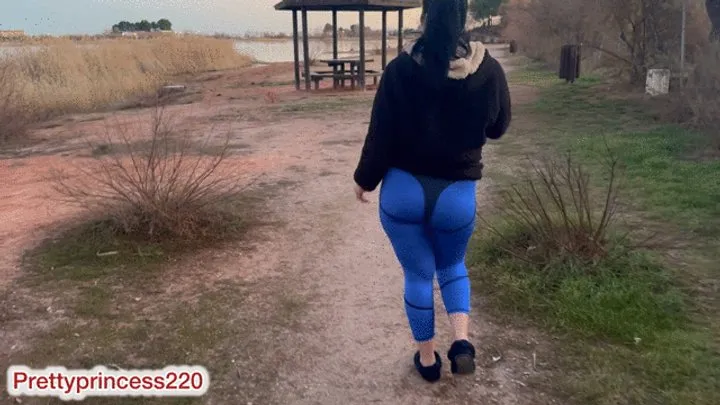 Prettyprincess - partying and I am farting like crazy!