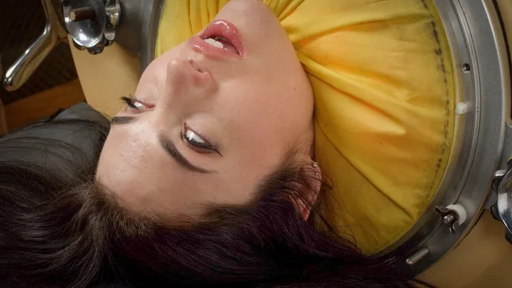 Elise Graves Bondage Liberation - At the Top of Her Lungs - Reese the Ram and Elise Graves - Gorgeous Girl takes an exhilarating ride in an Iron Lung and LOVES IT!