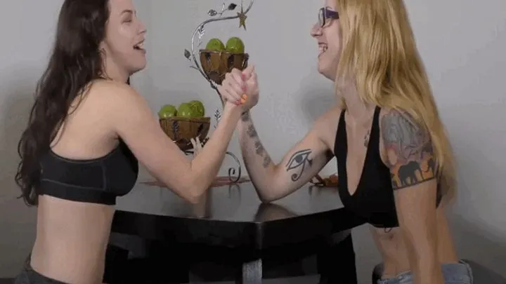 Sexual Alexis - Luna vs Misty: Arm Wrestling wmv