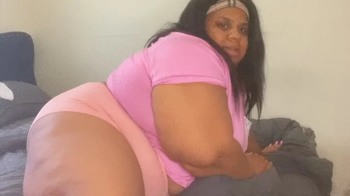 The Fart World - Barbie Lion STANKIN Up Those Panties!