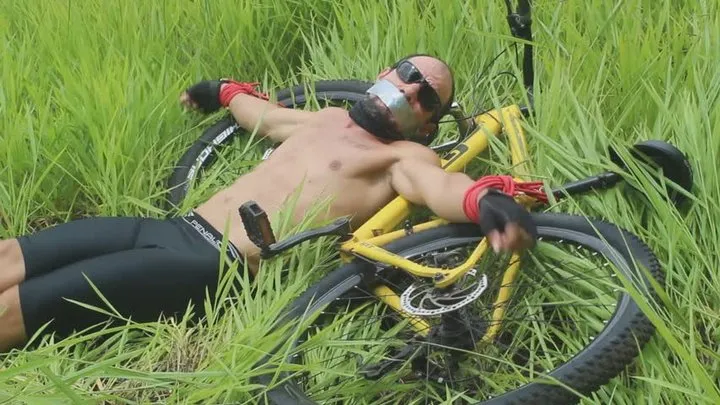 Brazilian Bondage Boys - Hot daddy in trouble (Set 2)