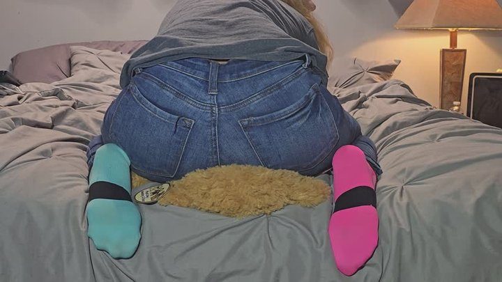 Chrissy Trample - Butt crush sock wiggle
