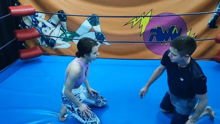 The Wrestling Amazons - Talended 19 y o wrestler wrestles