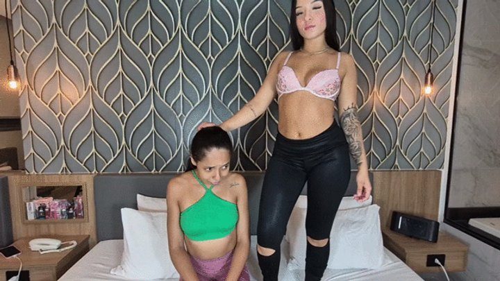 Babiventurafetish - Sitting on my slave's face with an idiotic face! By Ana Ayumi and Cris