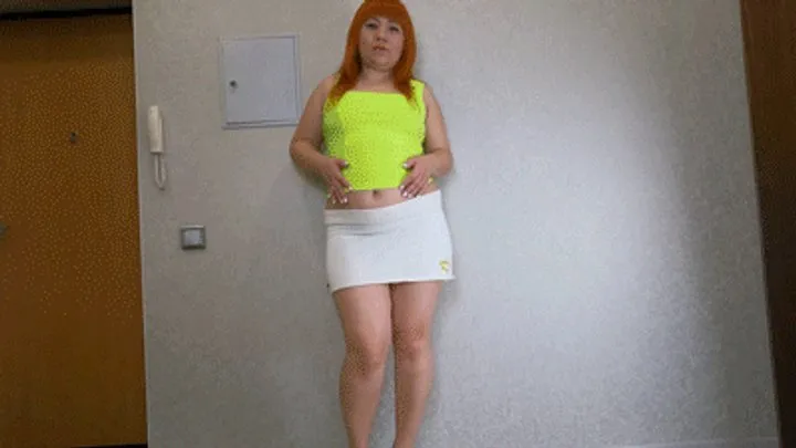 Layla Taylor - Mini Skirt Farts and Gift