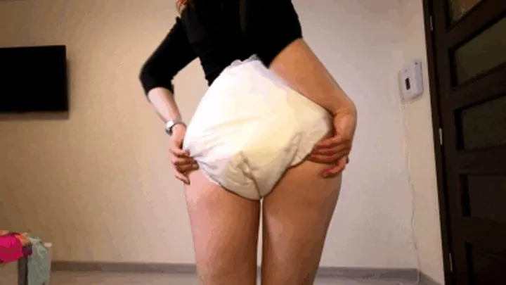 Mia Money - Fart and Mess Many Diapers and Leggings
