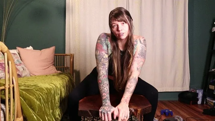 Classy N Gassy - Will She Love It? Let’s Find Out! Gassy entices Kitsy