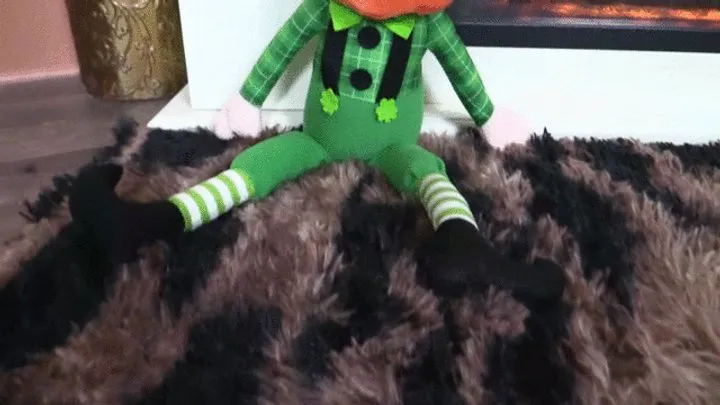 Jamie Knotts Fetish Palace - KSI: Jamie Searches For The Perverted Leprechaun wmv