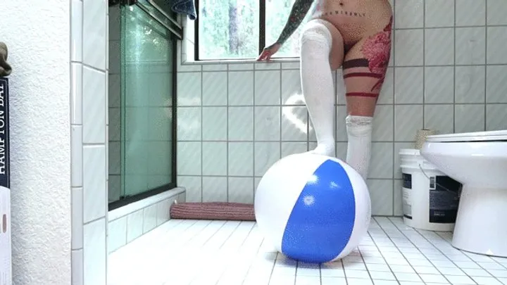 Classy N Gassy - Gassy is having a beach ball party