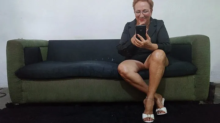 Goddess Foot Fetish - Angelin trying not to laugh with so many ticklish feet (1)