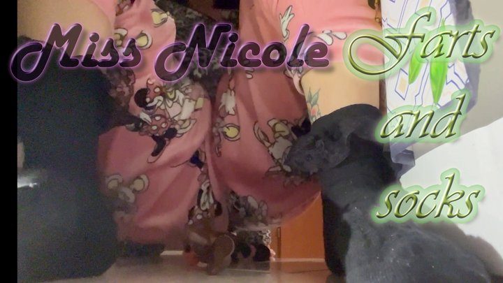 Miss Nicole - Farts and socks