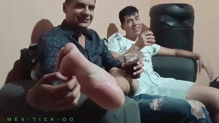 Mex-tick-oo - ORLANDO HACE COSQUILLAS A MARIO