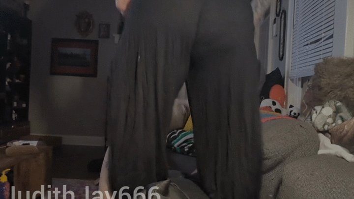 Judithjay666 - Facesitting and Flexing