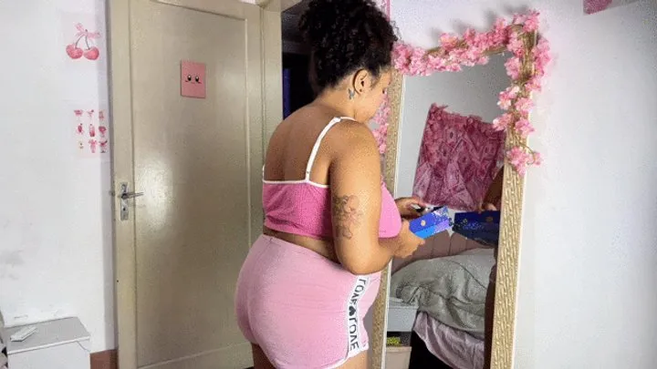 The Fart World - Anna Fart Debut! This New Ebony Model Can RIP!
