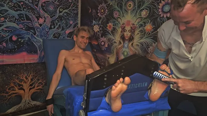 Roxtickler - Tickling Jayce Springs Feet