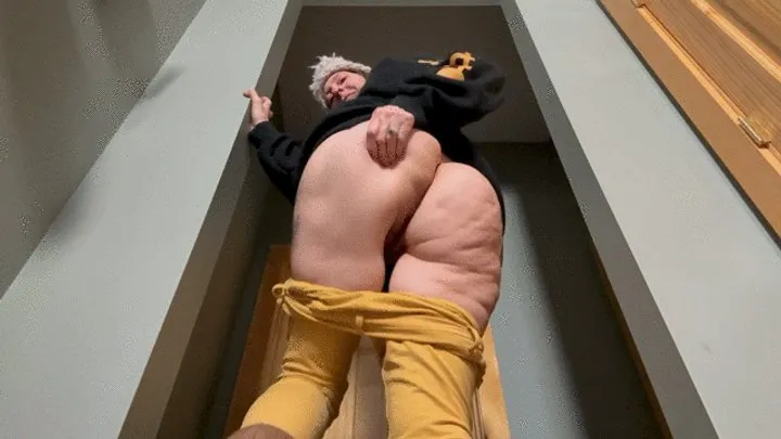 Long Toe Sally - How's it smelling
