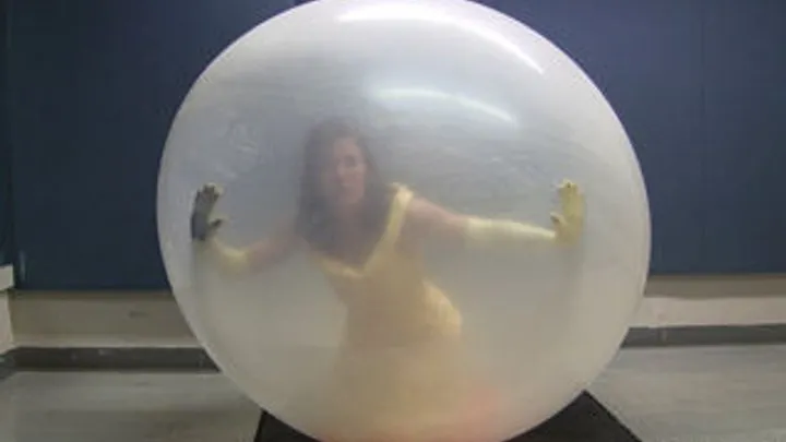 Veve Lane Petite Powerhouse - Princess VeVe Trapped in Balloon (Non-pop) Oct 2013