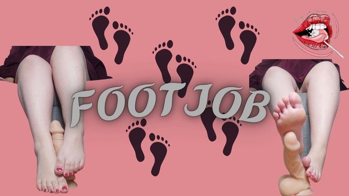 Mme Douceur Sucree - Footjob- branlette avec mes pieds