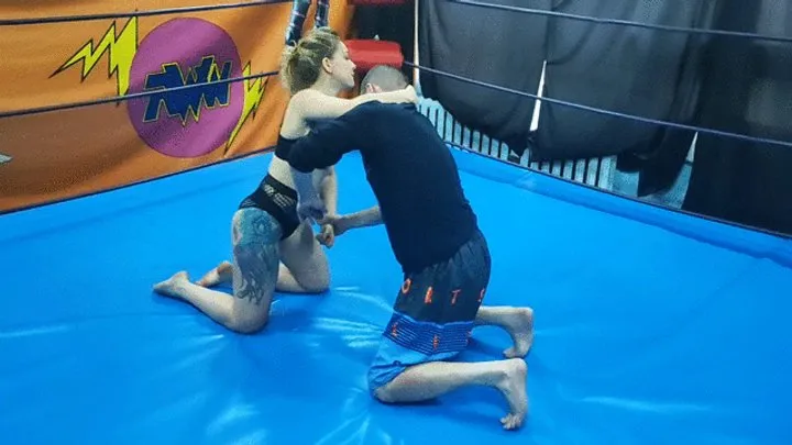 The Wrestling Amazons - Fun sexy skilled blondie wrestles