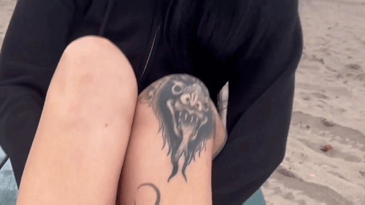 Morgana Soles - Sorceress Morgana Soles Sandy Beach Footjob (WMV)