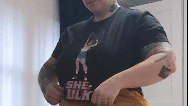 Judithjay666 - Corduroy face sitting - front view