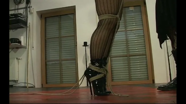 Supertight Bondage Challenges - Tho ultimate Ballet Heel Predicament Challenge for Yvette Costeau - Part 2 mp4 SD