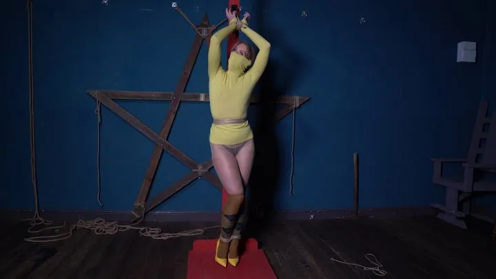 Altgirlsbound - 4311 Layla in Sweater Daydreams 2 Poletied