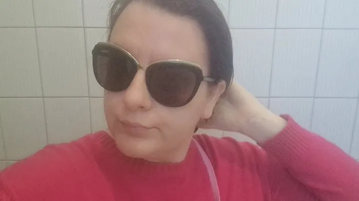 Nicoletta Embassi - The Hilarious Misadventures of Nicoletta: A Delightful Encounter in a Public Restroom 1080HD
