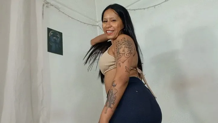 Queen Anita P - Anita Perversa farting with enema part 1