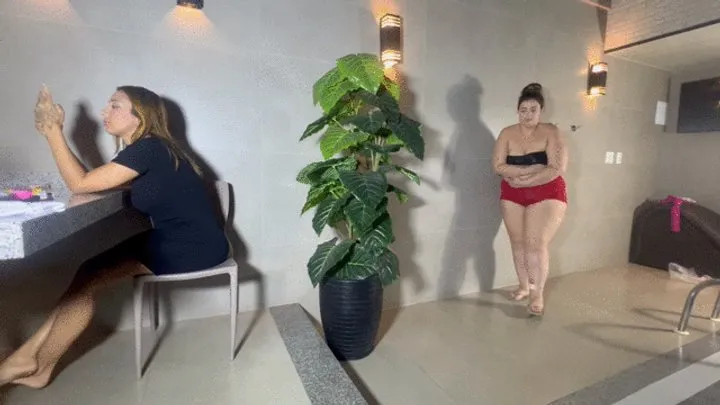 Goddess Scarlet White - SECRET FETISH AT A RESORT BY SCARLET WHITE MEGAN BIG BUTT AND BRITNEY HUNTER CAM BY HANNA FULL HD
