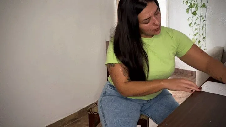 The Fart World - Carla Draws Your Face Just To Let It Rip On It!