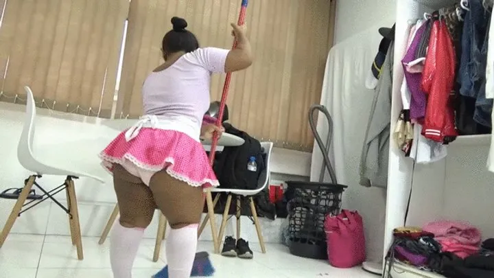 Scarlet Fart Fetish - A Miniature Maid Farting Louder Than You Part 3 By Evil Ananzinha Cam by Aline Full HD