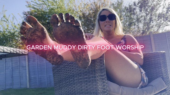 Amy Soles Feet - Garden Muddy Dirty Foot Worship