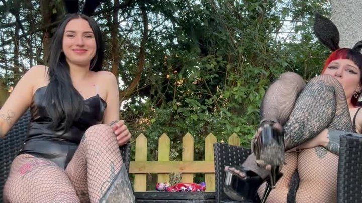 Mommyruby - bunnies outsider