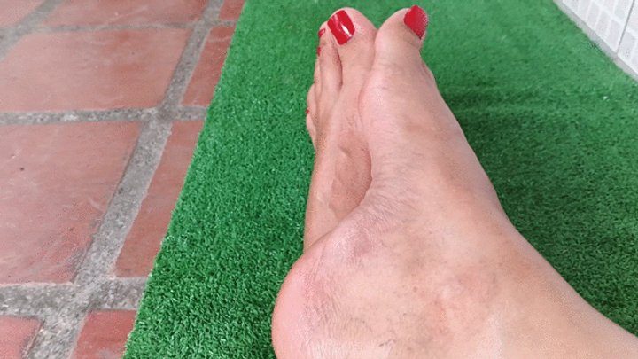Goddess Foot Fetish - What a marvel of pronounced arches (3)